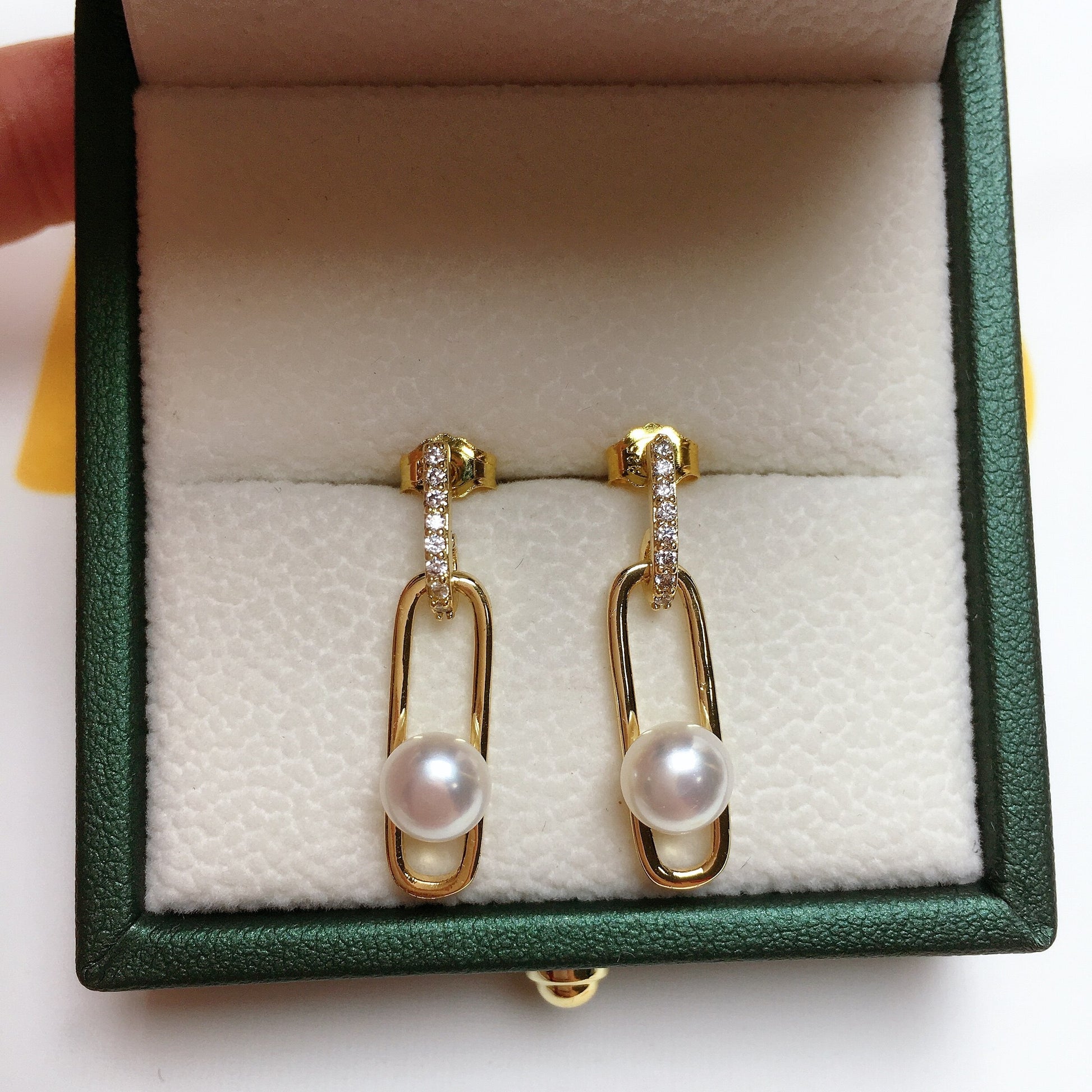 Women's Gold Filled Freshwater Pearl Rectangle Stud Earrings