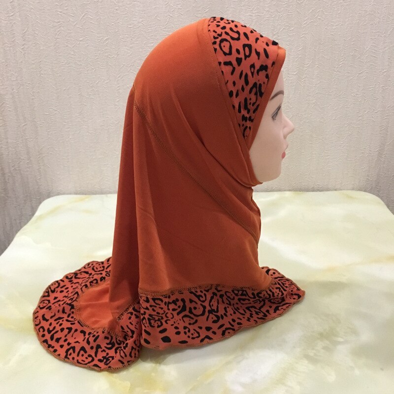 Women's Arabian Polyester Headwear Leopard Printed Hijabs