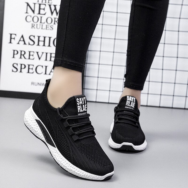 Women's Cotton Fabric Lace-up Closure Breathable Casual Sneakers