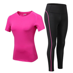 Women's Polyester Short Sleeve Breathable Solid Pattern Yoga Suit