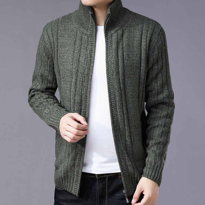 Men's Polyester Full Sleeves Zipper Closure Winter Causal Sweater