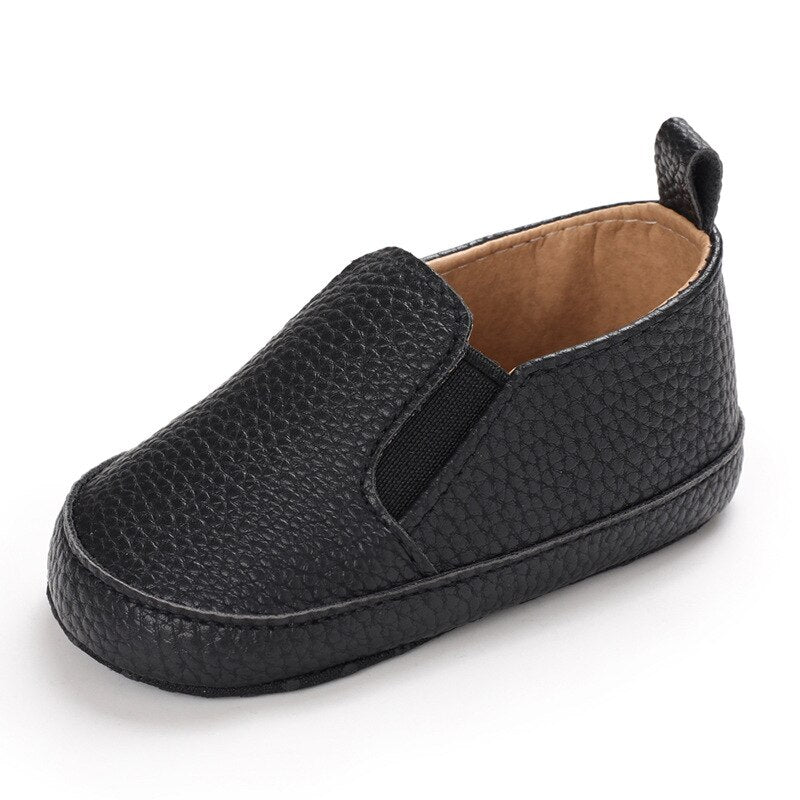 Baby's PU Leather Round Toe Slip-On Closure Soft Sole Shoes