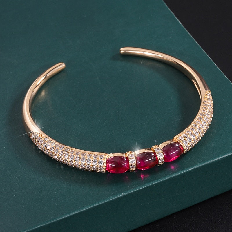 Women's Gold Filled Zircon Geometric Elegant Classic Bracelet