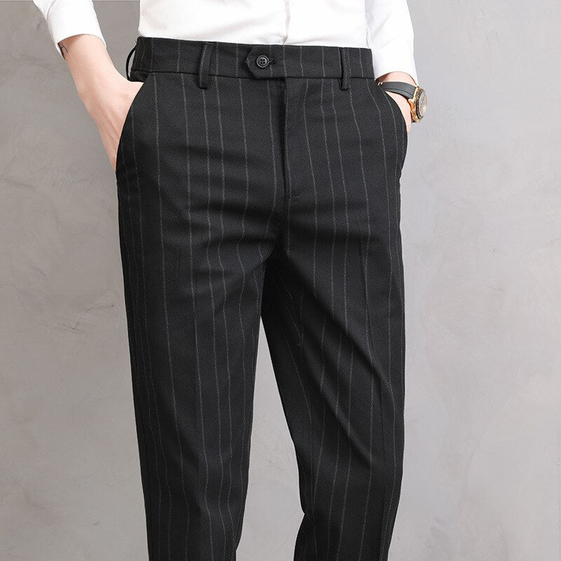 Men's Polyester Zipper Fly Closure Striped Pattern Casual Pants