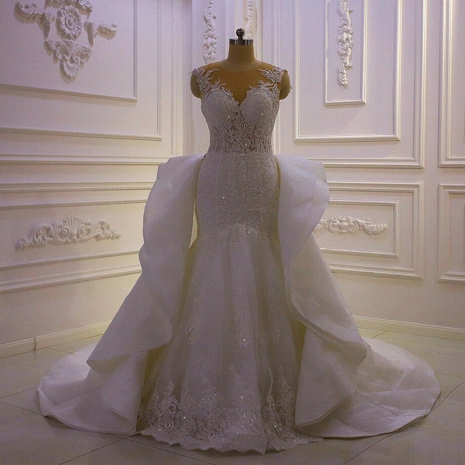 Women's V-Neck Sleeveless Court Train Zipper Bridal Wedding Dress