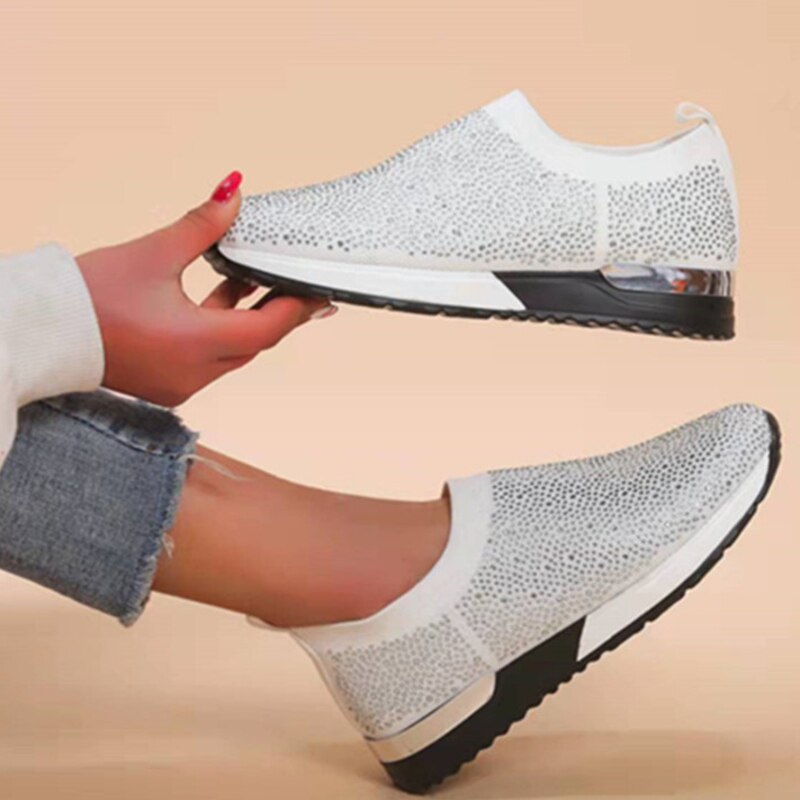 Women's Stretch Fabric Breathable Slip-On Closure Sports Sneakers