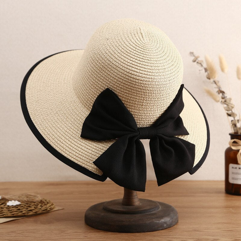 Women's Round Striped Bow Knot Pattern Beach Wear Cap