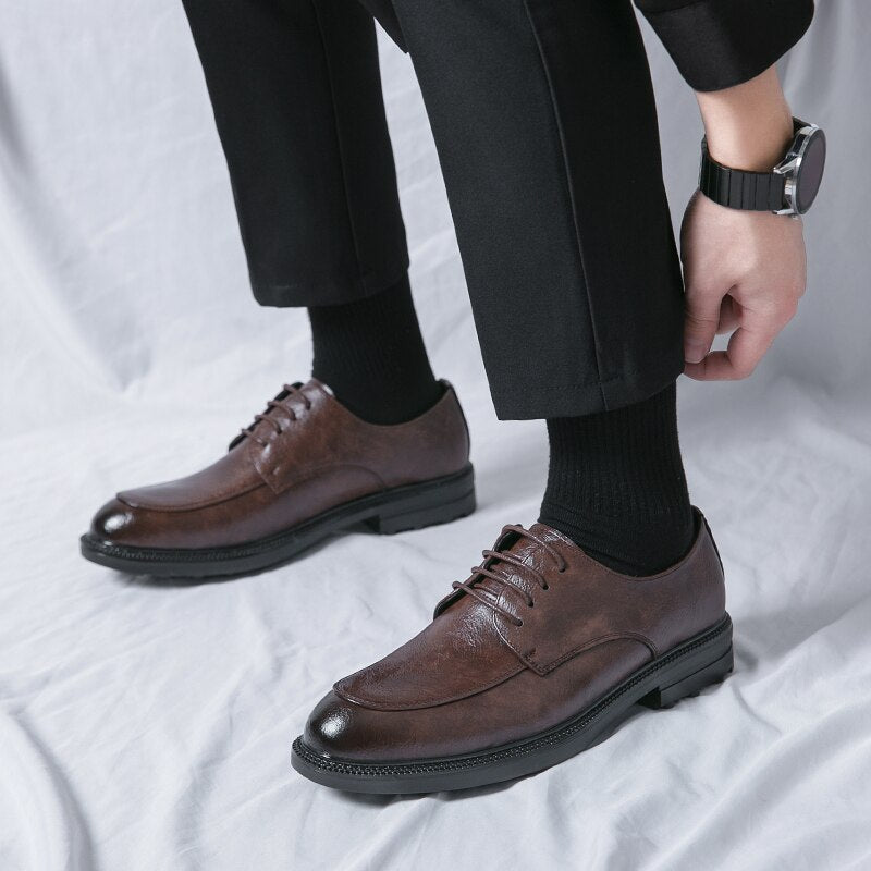 Men's Genuine Leather Round Toe Lace-Up Closure Formal Shoes