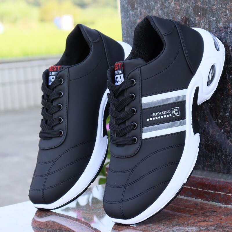 Men's Synthetic Round Toe Lace-up Closure Waterproof Sport Shoes