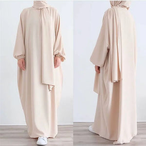 Women's Arabian Polyester Full Sleeve Solid Pattern Casual Abaya