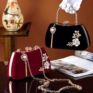 Women's Velvet Hasp Closure Floral Pattern Elegant Handbags