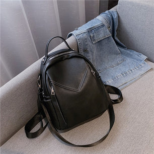 Women's Leather Large Capacity Slit Pocket Zipper Closure Backpack