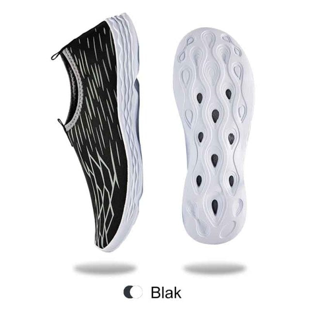 Men's Casual Amphibious Sole Ventilation Net Breathable Shoes