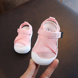 Baby's Round Toe Mesh Patchwork Anti-Slip Hook & Loop Shoes